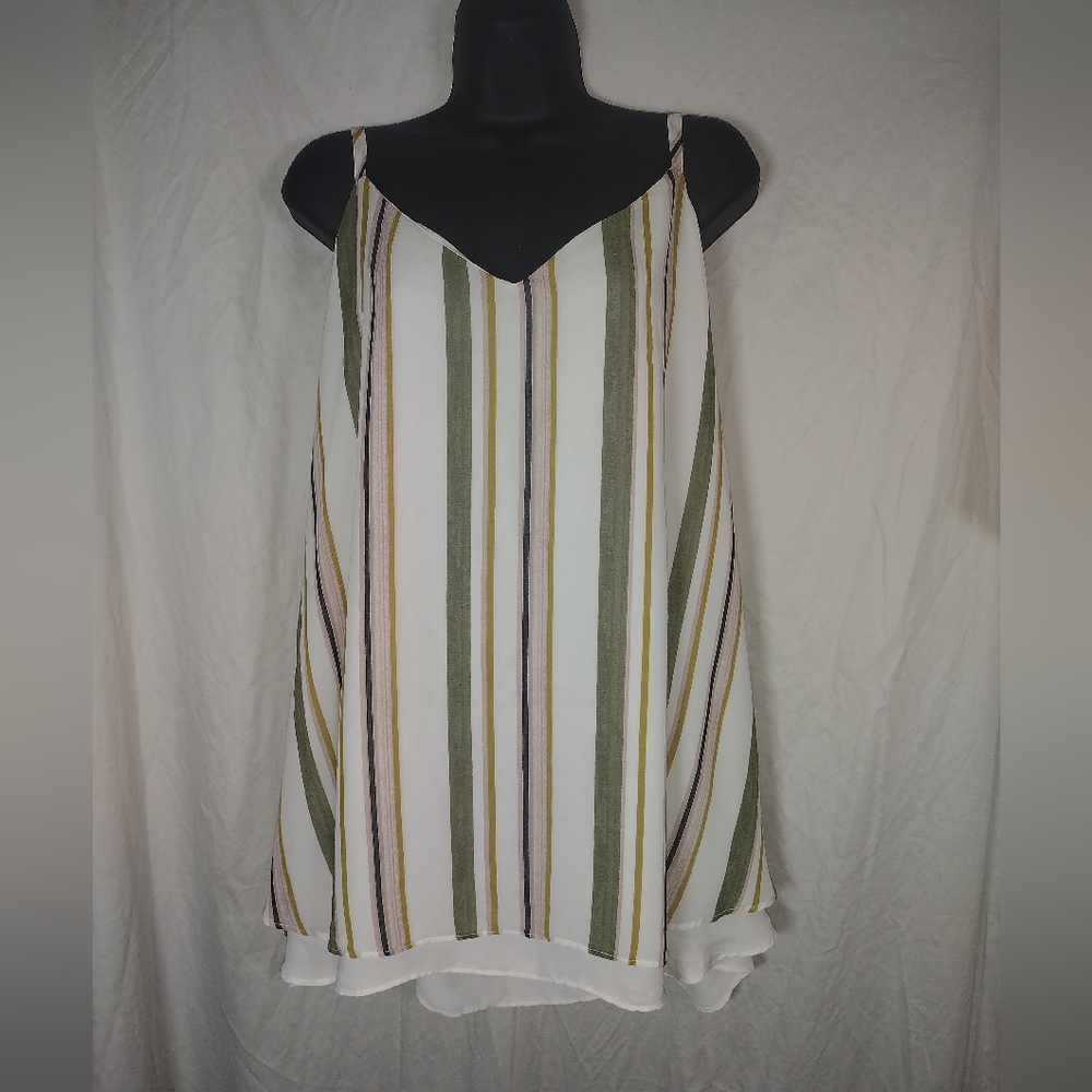 Torrid Size 3 Women's Off-white Stripped Shear Overlay Sleeveless Blouse